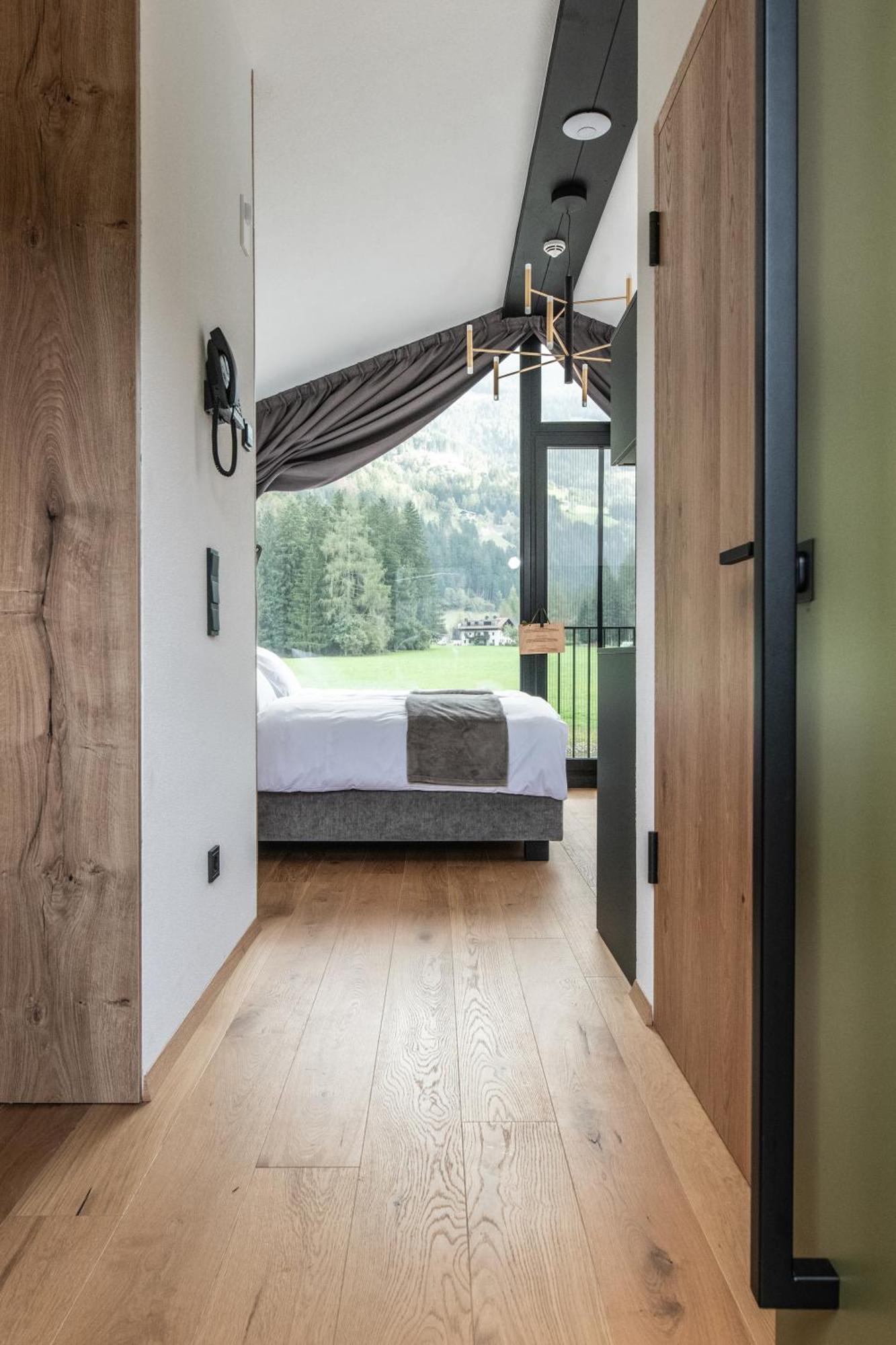 Sandgold Alpine Glamping Campo Tures Exterior photo